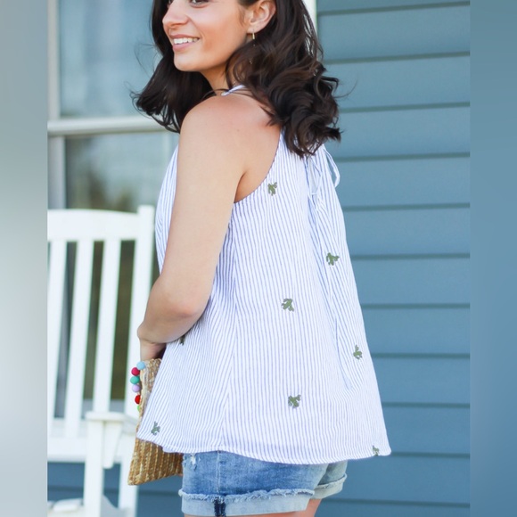 Blue Rain Tops - Super cute halter top